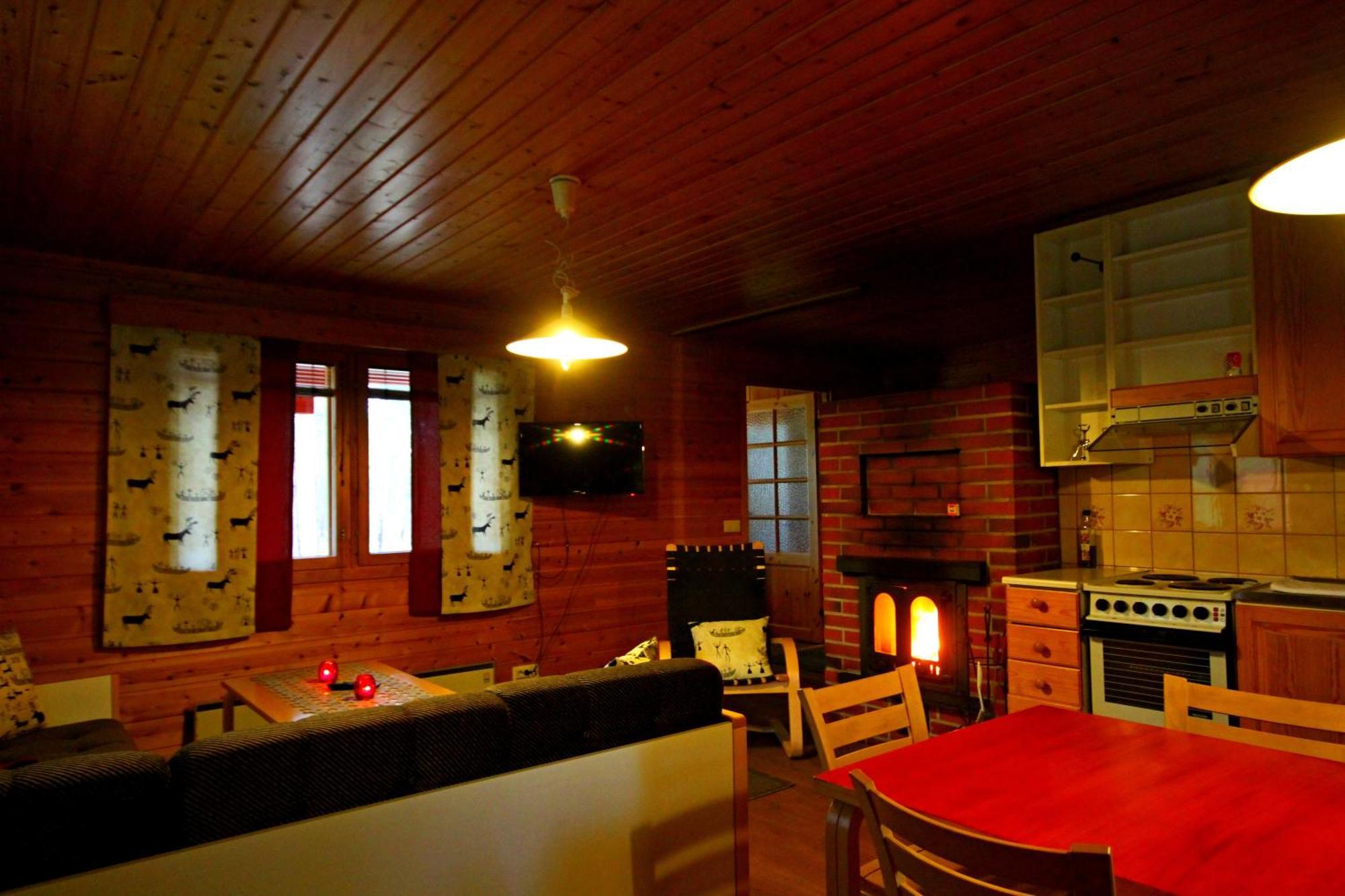 Ukonjaerven Holiday Village Ивало Номер фото