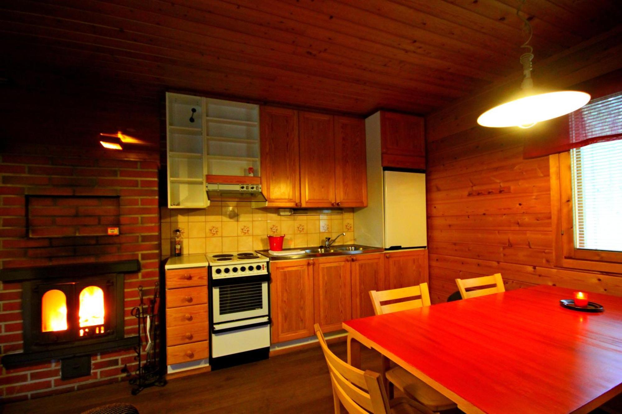 Ukonjaerven Holiday Village Ивало Номер фото